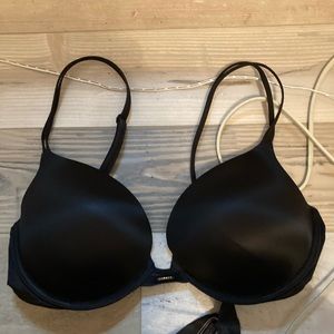 Victoria’s Secret very sexy push up 36 c black